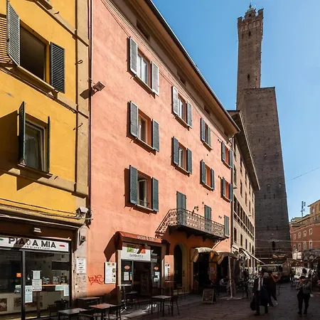 La Mansarda Di Via Zamboni By Wonderful Italy * ボローニャ