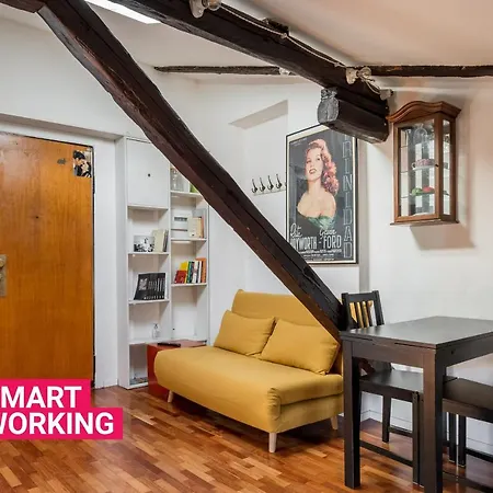 La Mansarda Di Via Zamboni By Wonderful Italy Apartamento Bolonha