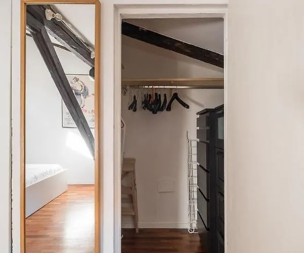 La Mansarda Di Via Zamboni By Wonderful Italy Bolonya